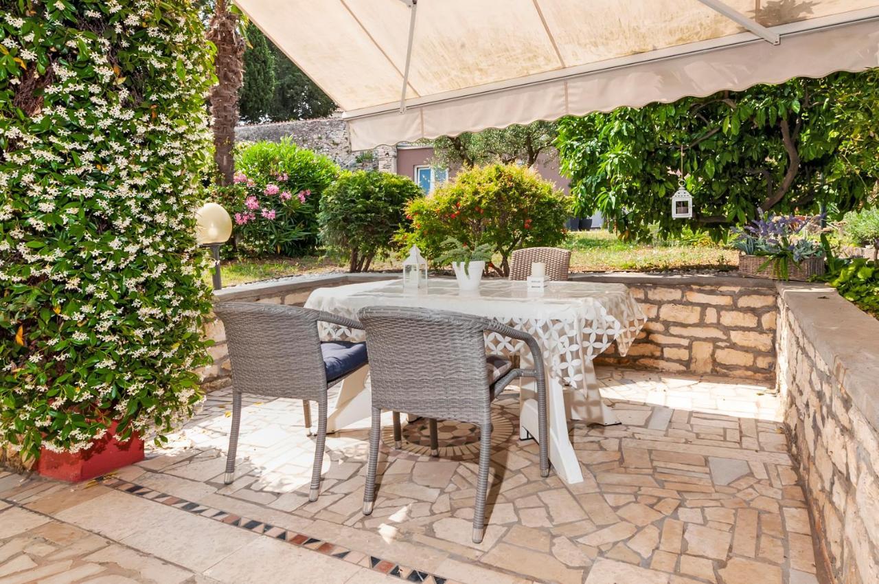 Apartment Bassano Rovinj Bagian luar foto
